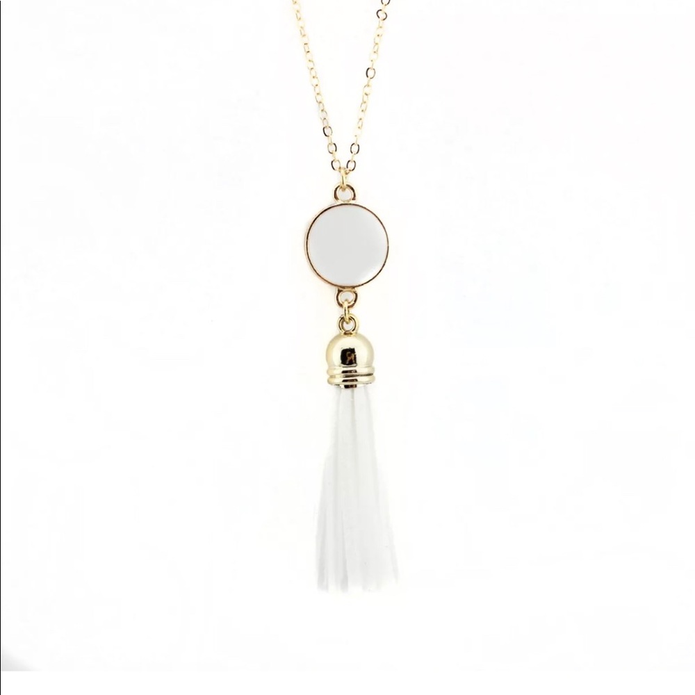 White French Drop Necklace 36 Inch New With Tags